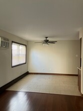 9521 S Kilbourn Ave, Unit 1 N in Oak Lawn, IL - Foto de edificio - Building Photo