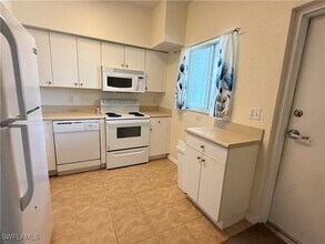 8546 Bernwood Cove Loop in Ft. Myers, FL - Building Photo - Building Photo