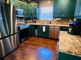 2816 NE 9th Terrace in Wilton Manors, FL - Building Photo
