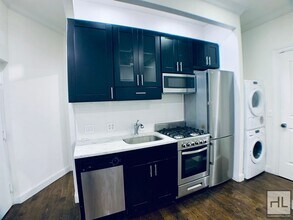 MOTT STREET in New York, NY - Building Photo - Building Photo