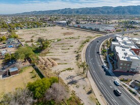 Proximity on 7th Street in Phoenix, AZ - Building Photo