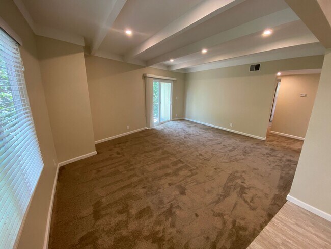 3553 Wildwood Ln in Lafayette, CA - Building Photo - Building Photo