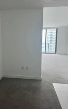 501 NE 31st St, Unit 2204 in Miami, FL - Foto de edificio - Building Photo