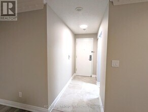 68 Corporate Dr in Toronto, ON - Building Photo - Building Photo