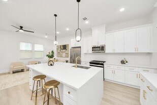 9435 Arledge St in Houston, TX - Building Photo