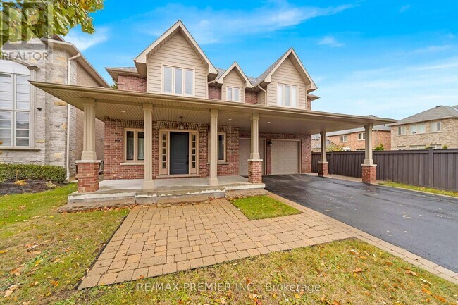 141 Regatta Ave in Richmond Hill, ON - Building Photo - Building Photo