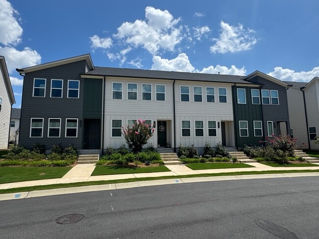 property at 1496 Pinedale Crst NW