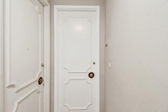 144 N Wetherly Dr, West Hollywood , CA 90048 in West Hollywood, CA - Foto de edificio - Building Photo