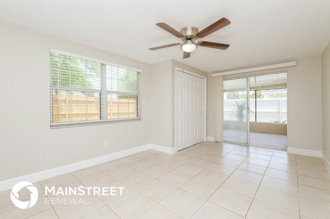 6215 Westport Dr in Port Richey, FL - Building Photo - Building Photo