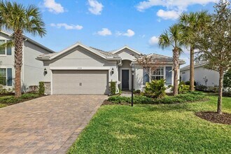 3314 Chestertown Lp in Lakewood Ranch, FL - Building Photo - Building Photo