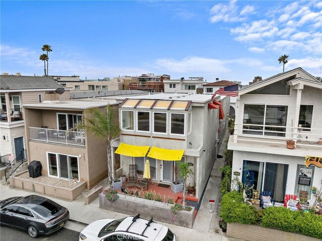 1623 W Balboa Blvd in Newport Beach, CA - Building Photo - Building Photo