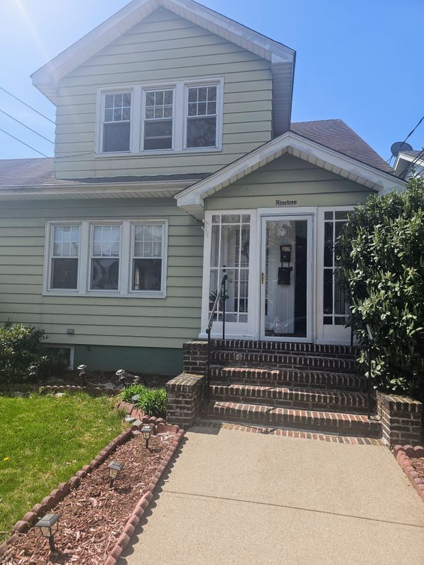19 Harding St