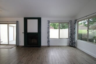 876 Ardmore Cir in Redlands, CA - Building Photo - Building Photo