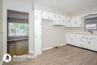4435 Fairview Ave in Orlando, FL - Building Photo - Building Photo