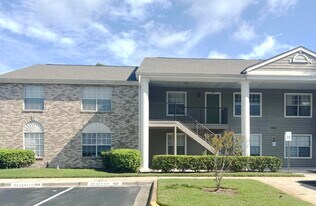 164 Reserve Cir in Oviedo, FL - Building Photo