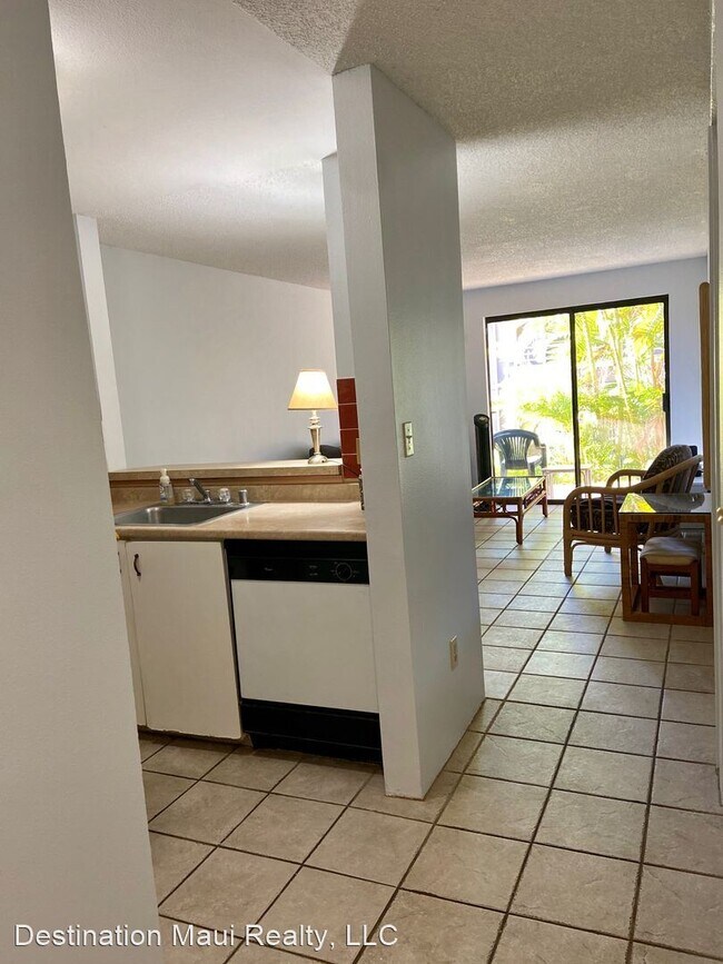 2747 S Kihei Rd-Unit -#J001 in Kihei, HI - Building Photo - Building Photo