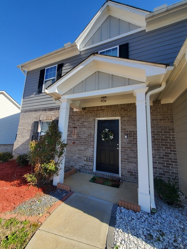 157 Innis Brk Cir in Cartersville, GA - Building Photo - Building Photo