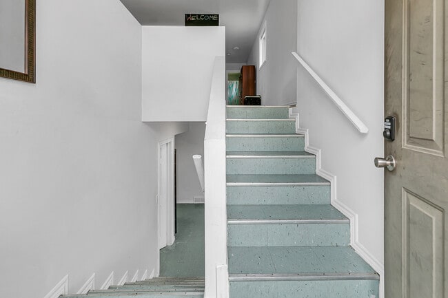 926 California Av in Windsor, ON - Building Photo - Building Photo