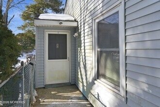 21 Potomac Ct in Barnegat Township, NJ - Building Photo - Building Photo