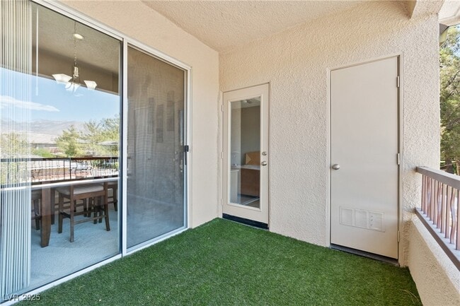 property at 1012 Domnus Ln