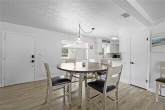 1661 Coronado Rd in Ft. Myers, FL - Building Photo - Building Photo