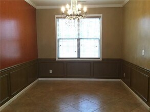 2066 Peach Shoals Cir in Dacula, GA - Foto de edificio - Building Photo