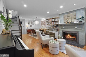 1124 Prince St in Alexandria, VA - Building Photo - Building Photo