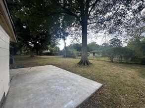 5625 Shivers Dr in Beaumont, TX - Building Photo - Building Photo