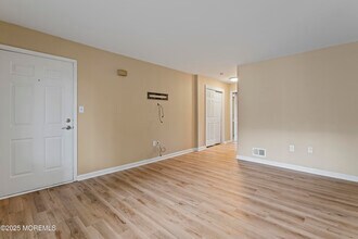 1 Central Ave in Atlantic Highlands, NJ - Building Photo - Building Photo