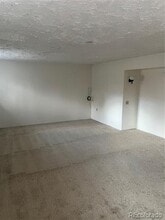 2271 S Memphis St in Aurora, CO - Building Photo - Building Photo