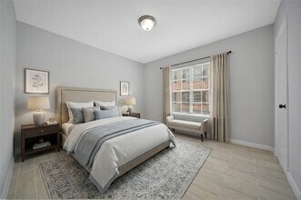 2822 Briarhurst Dr in Houston, TX - Foto de edificio - Building Photo