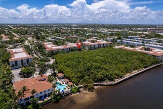 2218 Tuscany Way, Unit 2218 in Boynton Beach, FL - Building Photo - Building Photo