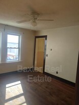 111 Walnut St in Nashua, NH - Building Photo