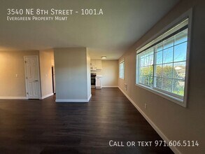 3540 NE 8th St in Gresham, OR - Building Photo - Building Photo