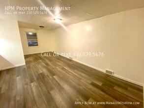1214 Woodward Pl NW in Canton, OH - Foto de edificio - Building Photo