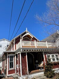 107 Asbury Ave in Ocean Grove, NJ - Foto de edificio - Building Photo