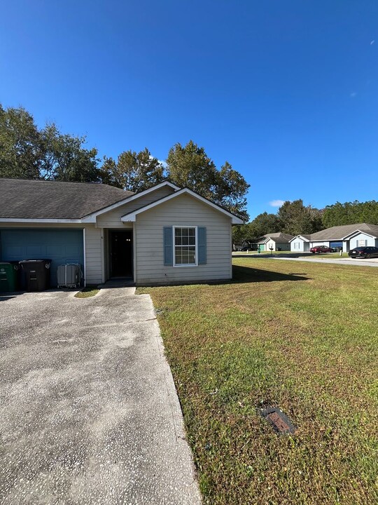 6 Talbot Ct in St. Marys, GA - Foto de edificio