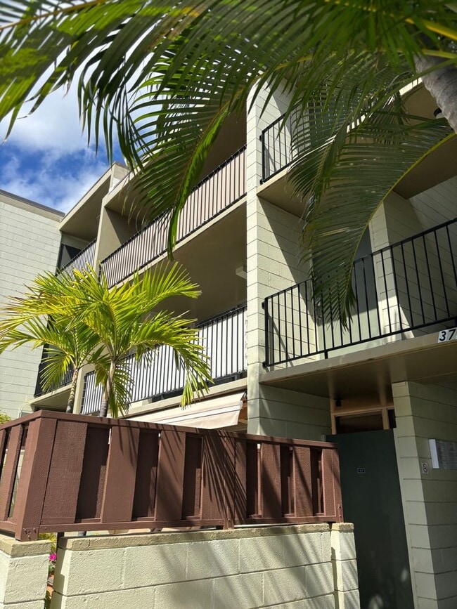 property at 3103 Pualei Cir