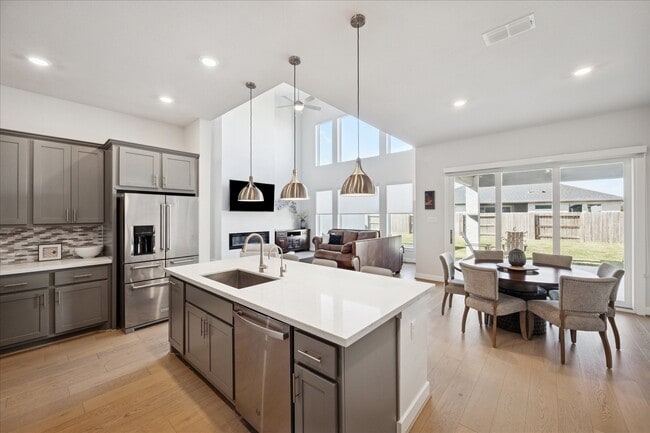 2238 Mason Terrace Dr