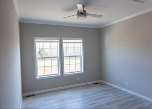 257 Chamberlain Wy in Forest City, NC - Building Photo - Building Photo