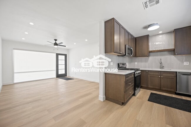 844 W Osborn Rd in Phoenix, AZ - Building Photo - Building Photo