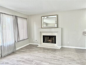 1529 Imperial Cup Dr in Las Vegas, NV - Building Photo - Building Photo
