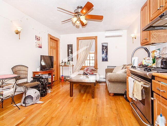 property at 61 Anderson St