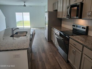 7110 Fisk Dr in Leland, NC - Building Photo - Building Photo
