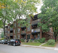 94-96 East Ave S in Hamilton, ON - Building Photo - Building Photo