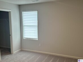 309 Smt Crk Dr in Elizabethtown, KY - Building Photo - Building Photo