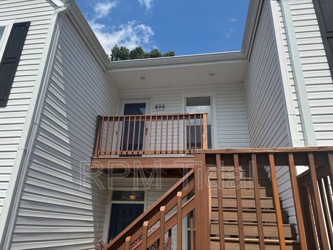 924 Ironwood Dr in Yorktown, VA - Building Photo - Building Photo