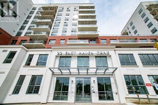 22 E Haven Dr in Toronto, ON - Building Photo