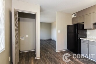 2124 Park Terrace in Atlanta, GA - Building Photo - Building Photo