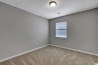 718 3rd St NE photo'